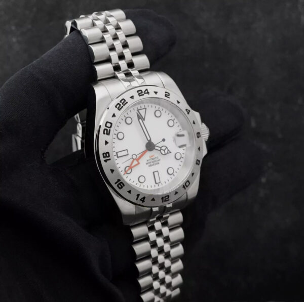 Seiko Explore GMT - Image 6