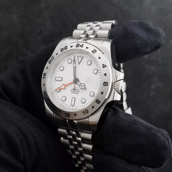 Seiko Explore GMT - Image 9