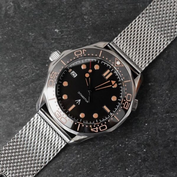 Seiko Black Diver - Image 2