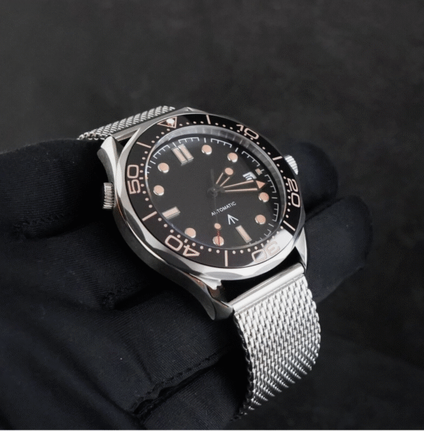 Seiko Black Diver - Image 4