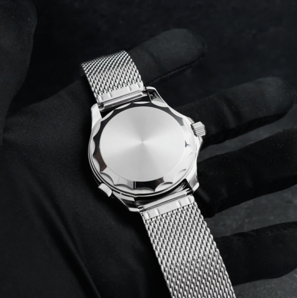 Seiko Black Diver - Image 6