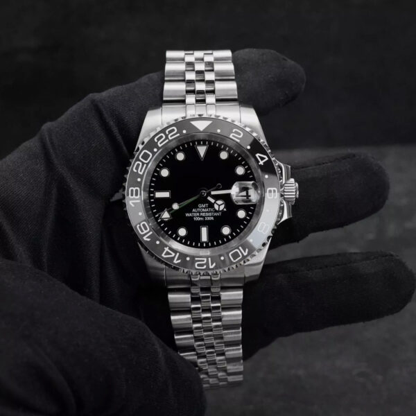 Seiko GMT All Black