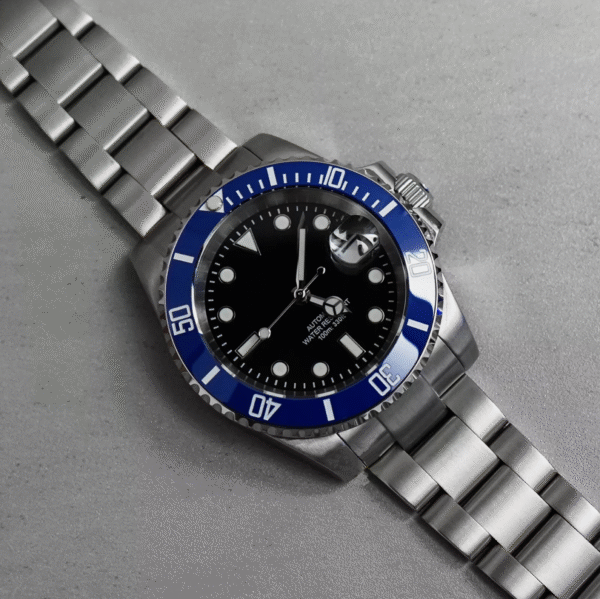 Seiko Smurf SUB 40mm Blue Bezel, Black Dial