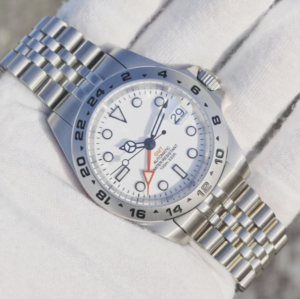 Seiko Explore GMT - Image 2