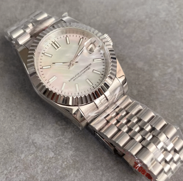 Seiko Datejust Mother of Pearl Dial - Image 3
