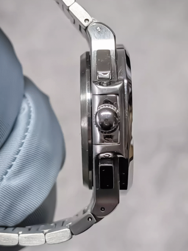 Seiko Nautilus Time Travel Blue Dial - Image 5