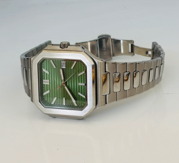 Seiko Cubitus Green Dial - Image 7