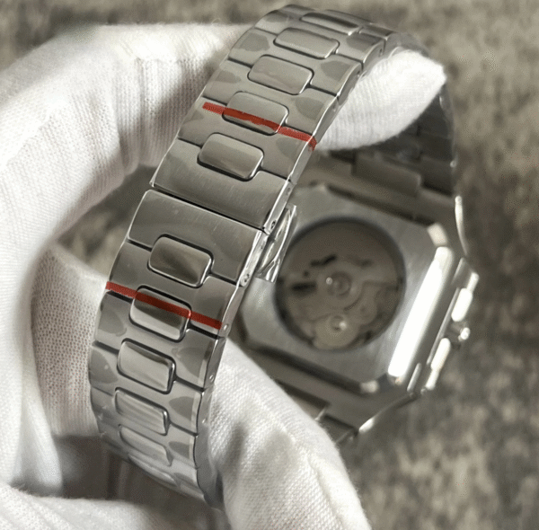 Seiko Cubitus Green Dial - Image 8