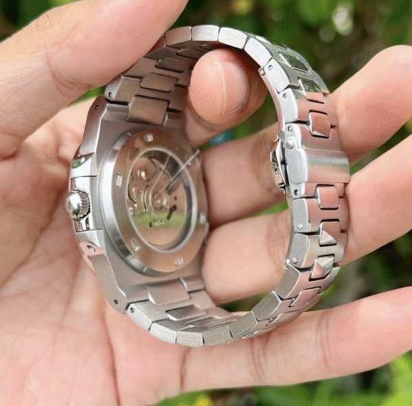 Seiko Nautilus Green Dial - Image 4