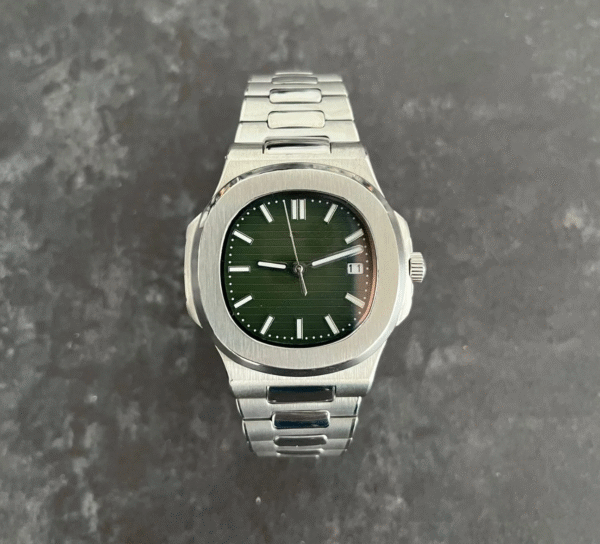 Seiko Nautilus Green Dial - Image 3