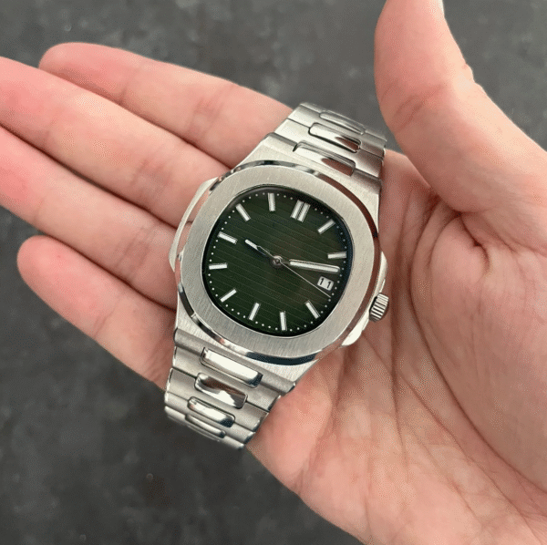 Seiko Nautilus Green Dial - Image 2