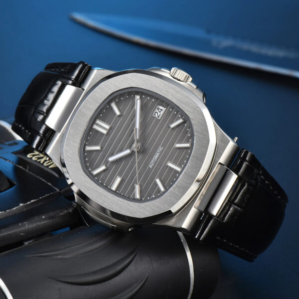 Seiko Nautilus 571 Black Dial - Image 11